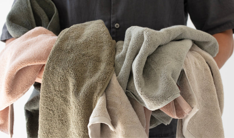 Comment laver les serviettes en coton biologique et les garder douces