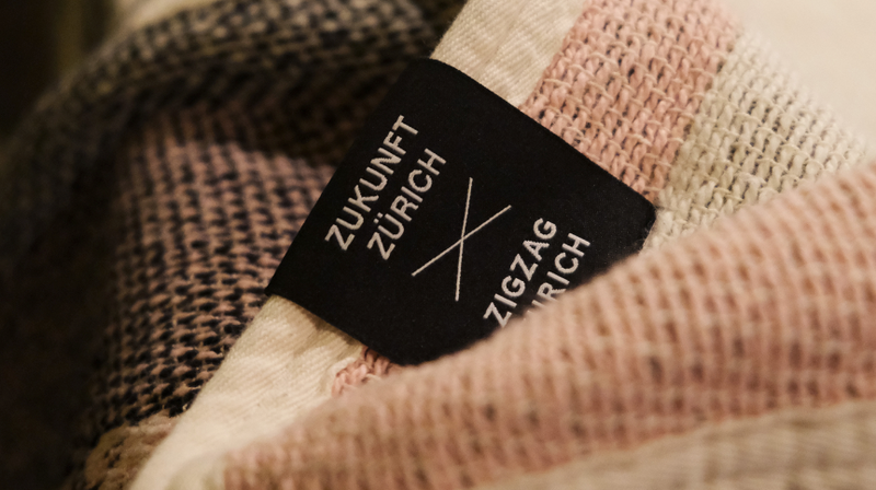 Zukunft x ZigZagZurich – Édition Limitée Plaid en Coton par Marlene Dallas