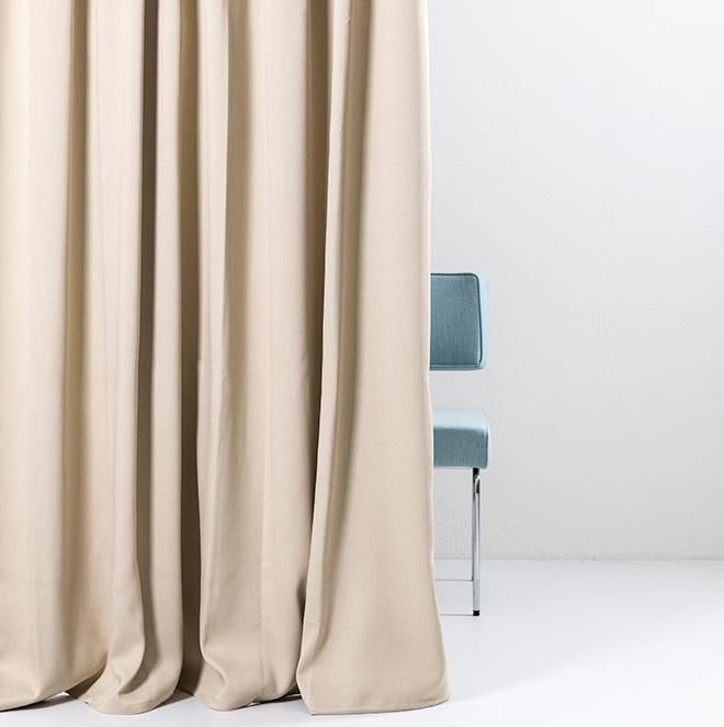 Verdunkelungsvorhänge / Blackoutvorhänge