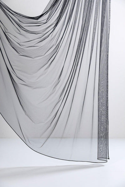 Rideaux en tulle transparent de couleur noire