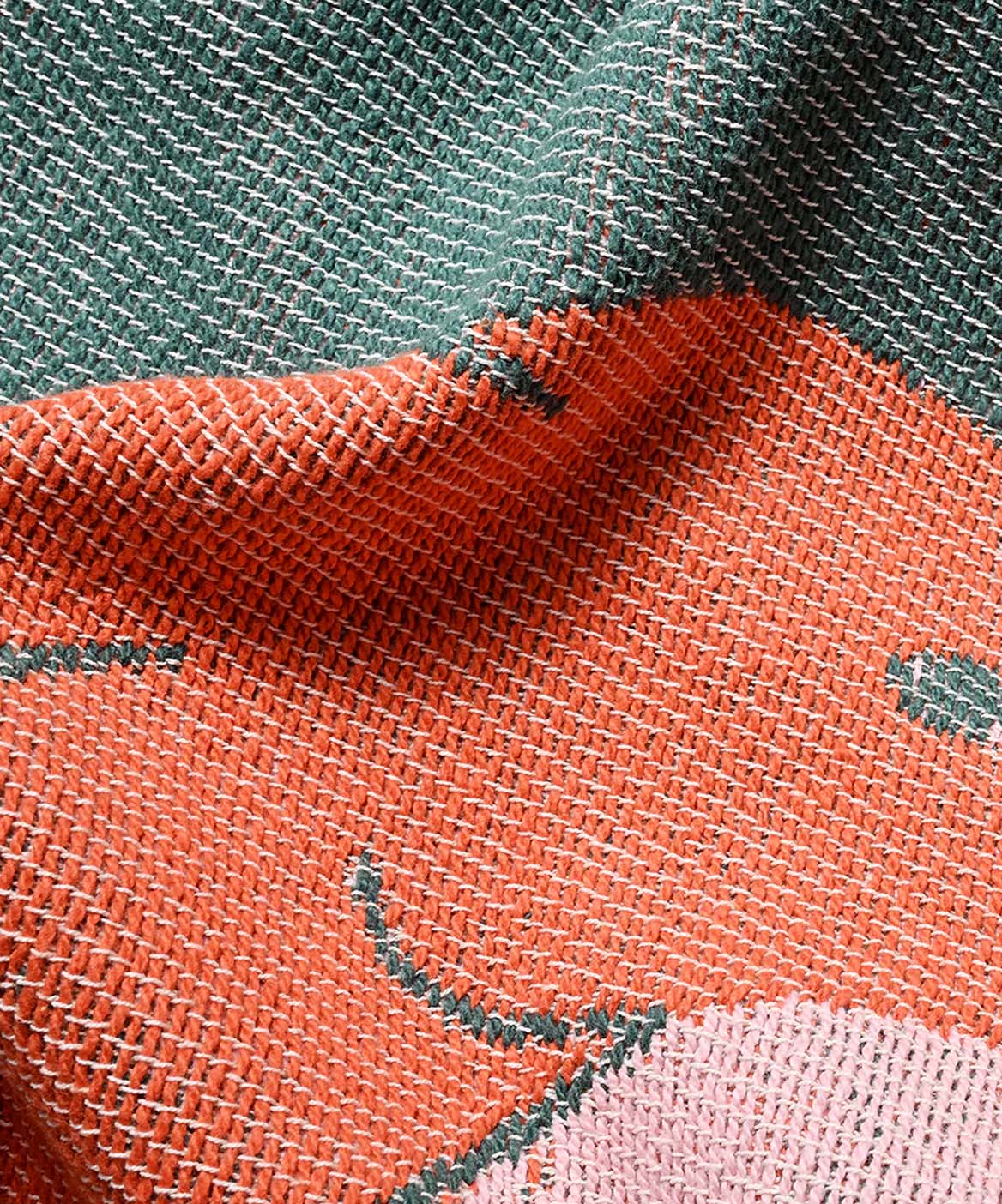 Qu’est-ce que le tissage jacquard ? La technique de luxe derrière les tissus tissés haut de gamme