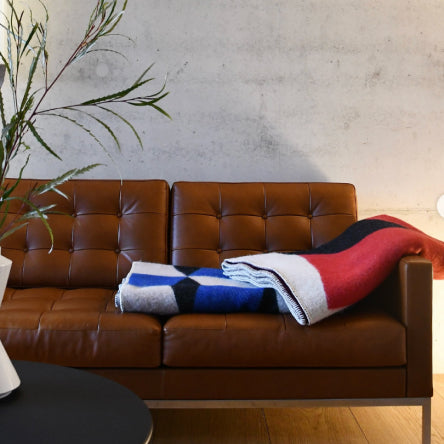 Decke auf einem Sofa