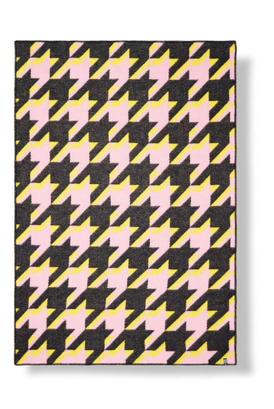 Wolldecke „Houndstooth 2“ von Céline Cornu